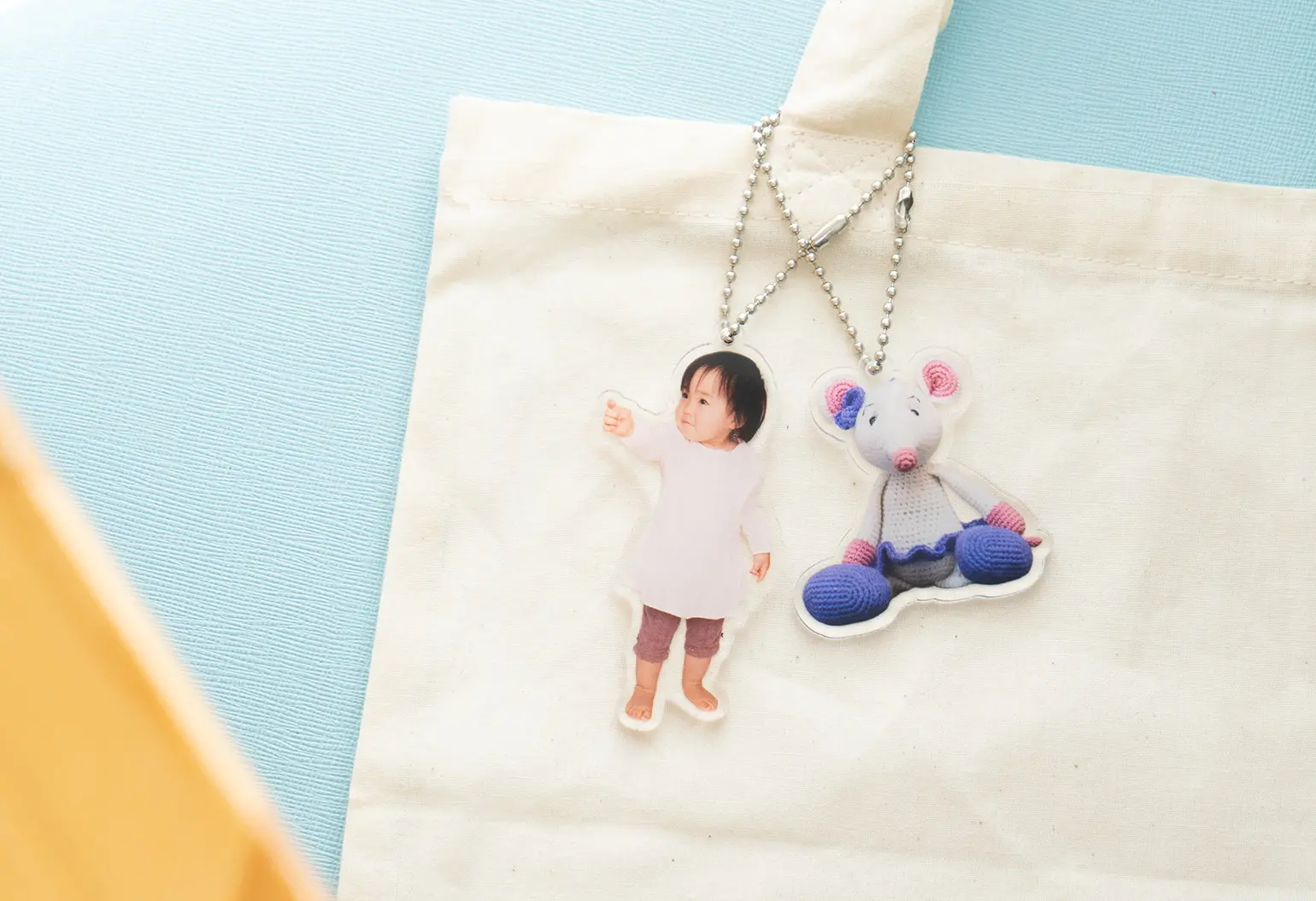 アクリルキーホルダー